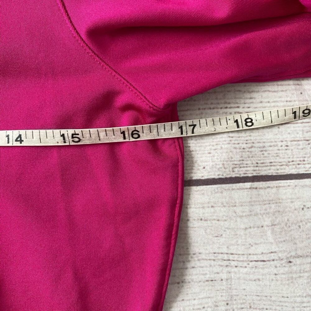 Under armour women XS fitted heat gear Longsleeve scoopneck top pink/white - Picture 9 of 10